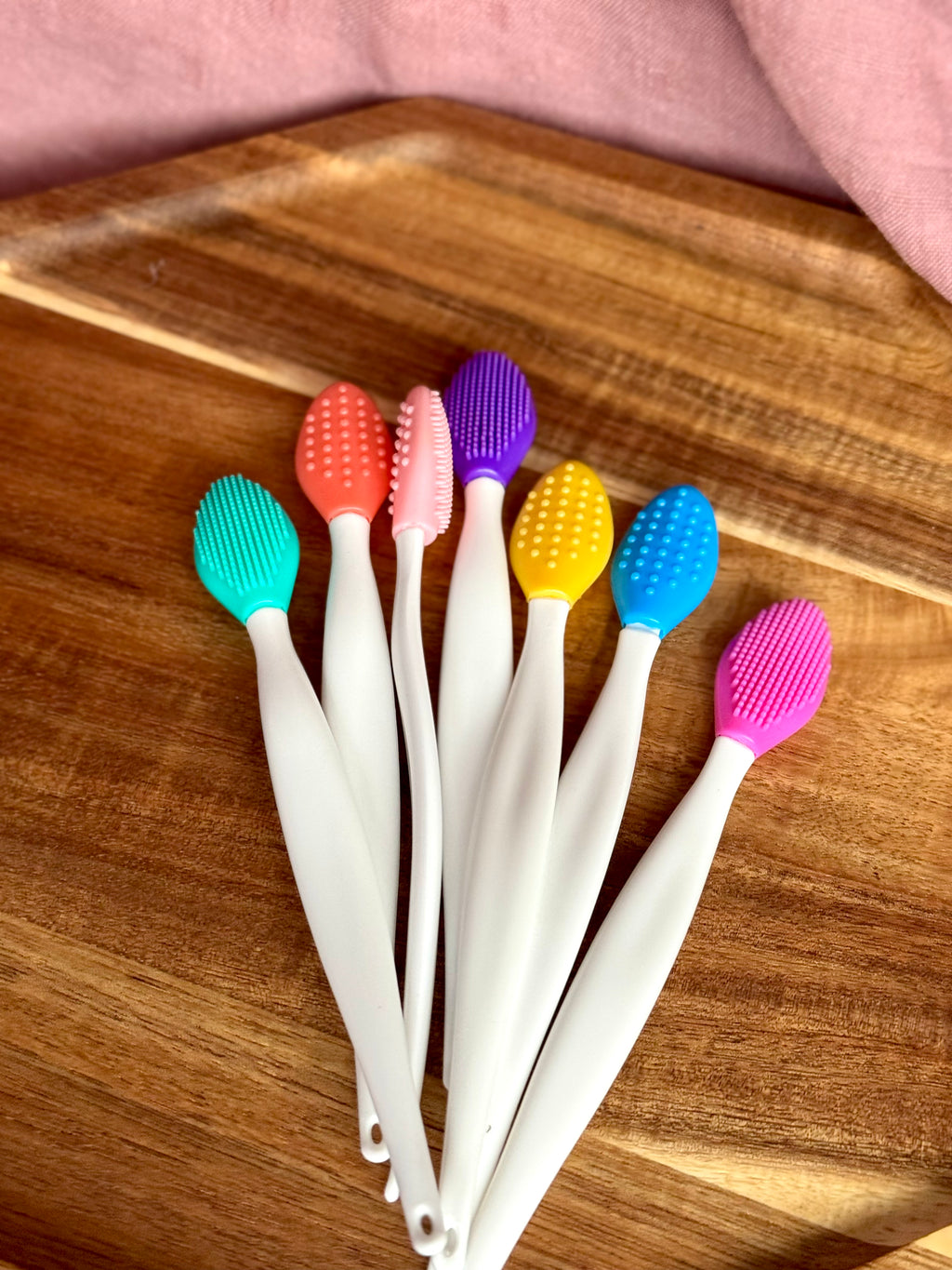 Nose/Pore Scrubber
